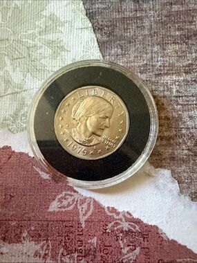 1979 Susan B. Anthony One Dollar Coin - Apollo 11 Reverse